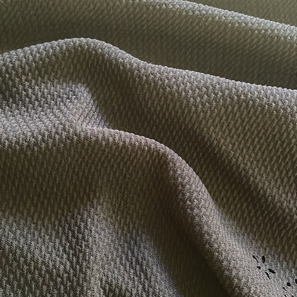 A black mini skirt, size S - Picture 2 of 2